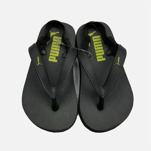 EUC CHILD’S PUMA FLIP FLOPS , SIZE  6-7 - Picture 1 of 1